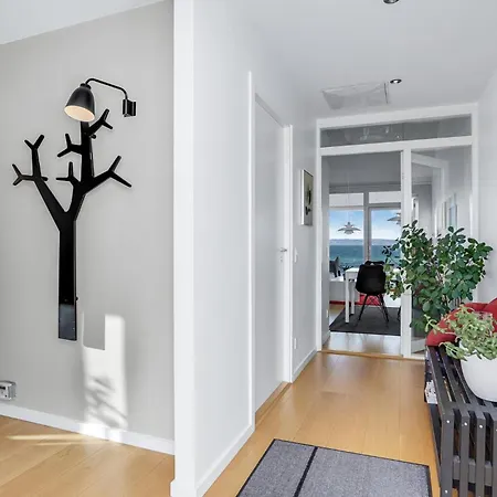 2 Bedroom Cozy In Apartament *