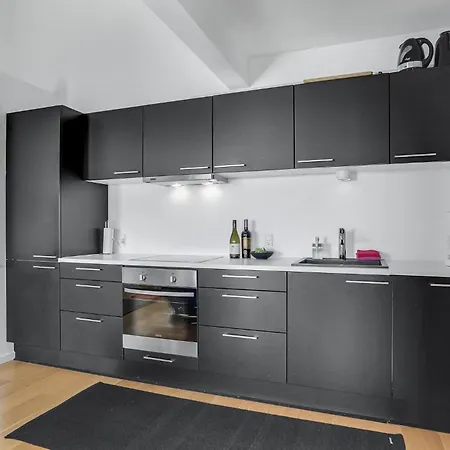 2 Bedroom Cozy In Διαμέρισμα Ebeltoft